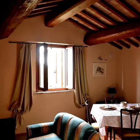 Appartamento Country House Casa Londei SantʼIppolito